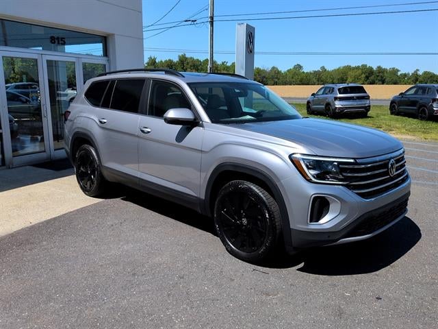 2026 Volkswagen Atlas 2.0T SE w/Technology 4MOTION