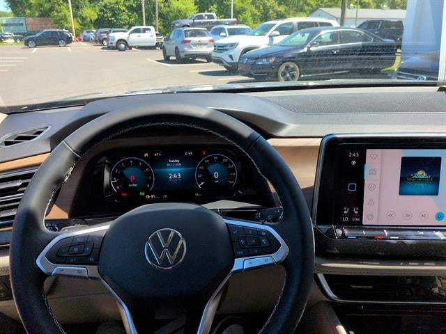 2026 Volkswagen Atlas 2.0T SE w/Technology 4MOTION