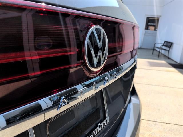 2026 Volkswagen Atlas 2.0T SE w/Technology 4MOTION