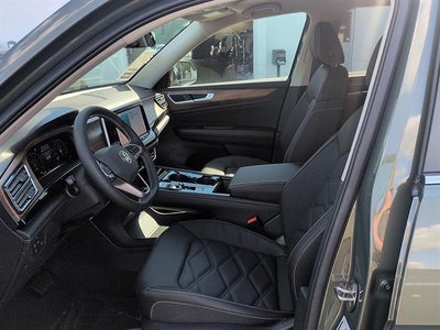 2026 Volkswagen Atlas 2.0T SE w/Technology 4MOTION