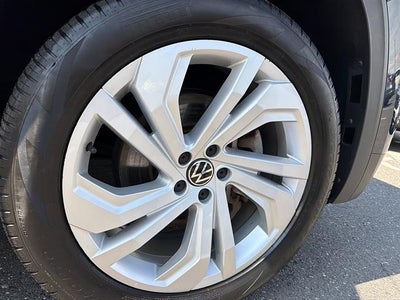 2023 Volkswagen Atlas 3.6L V6 SE w/Technology 4MOTION