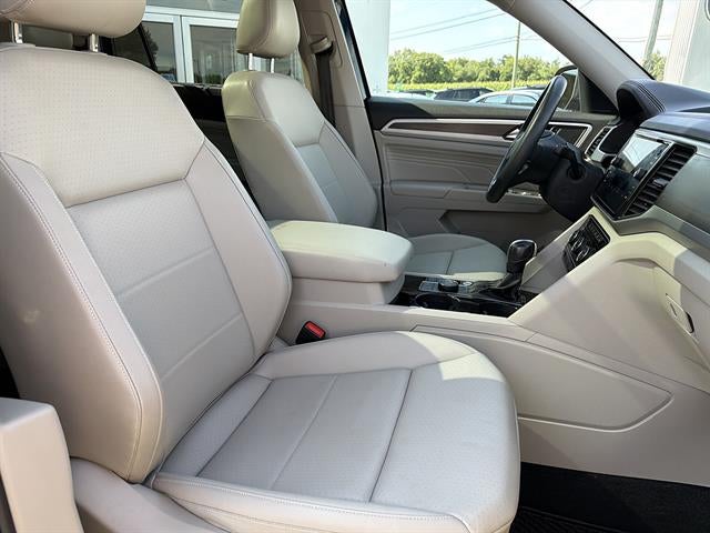 2023 Volkswagen Atlas 3.6L V6 SE w/Technology 4MOTION