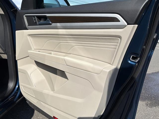 2023 Volkswagen Atlas 3.6L V6 SE w/Technology 4MOTION