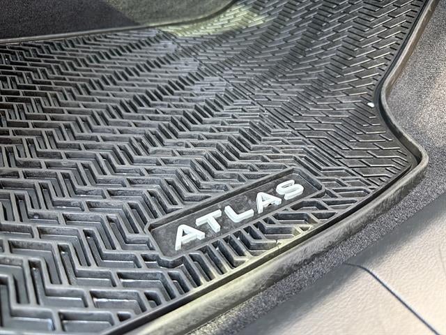 2023 Volkswagen Atlas 3.6L V6 SE w/Technology 4MOTION