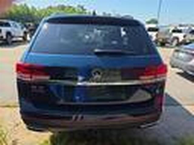2023 Volkswagen Atlas 3.6L V6 SE w/Technology 4MOTION