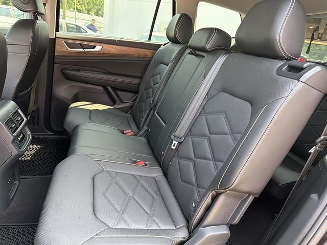 2024 Volkswagen Atlas 2.0T SE w/Technology FWD