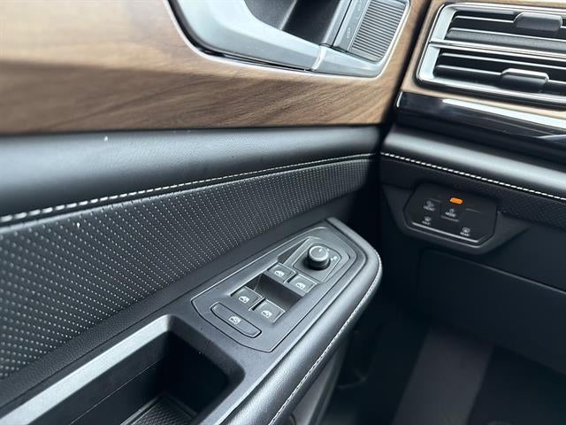 2024 Volkswagen Atlas 2.0T SE w/Technology FWD