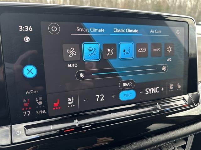 2025 Volkswagen Atlas 2.0T SE w/Technology