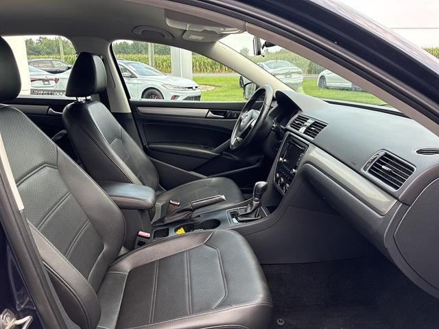 2015 Volkswagen Passat 4dr Sdn 1.8T Auto Limited Edition PZEV
