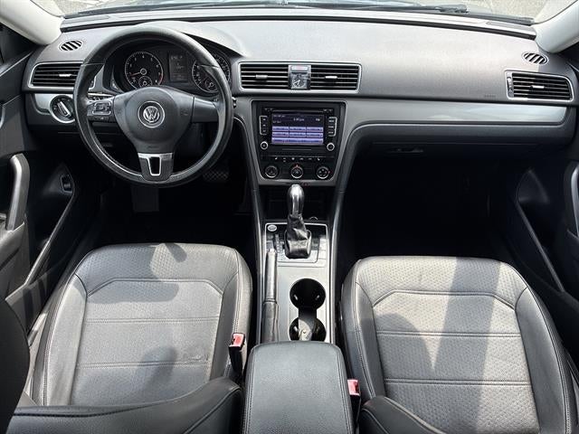 2015 Volkswagen Passat 4dr Sdn 1.8T Auto Limited Edition PZEV