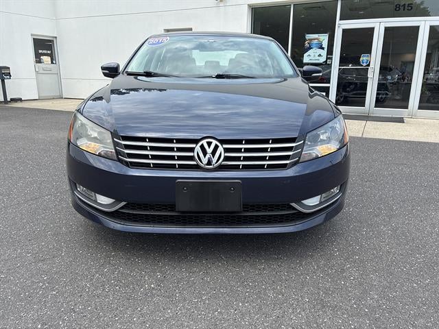 2015 Volkswagen Passat 4dr Sdn 1.8T Auto Limited Edition PZEV