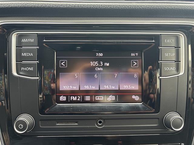 2016 Volkswagen Passat 4dr Sdn 1.8T Auto S PZEV