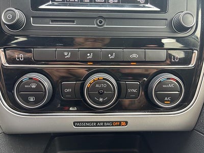 2016 Volkswagen Passat 4dr Sdn 1.8T Auto S PZEV