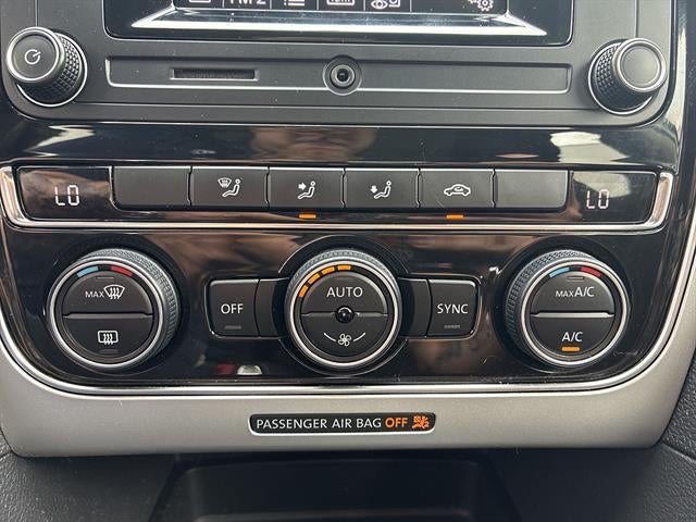 2016 Volkswagen Passat 4dr Sdn 1.8T Auto S PZEV