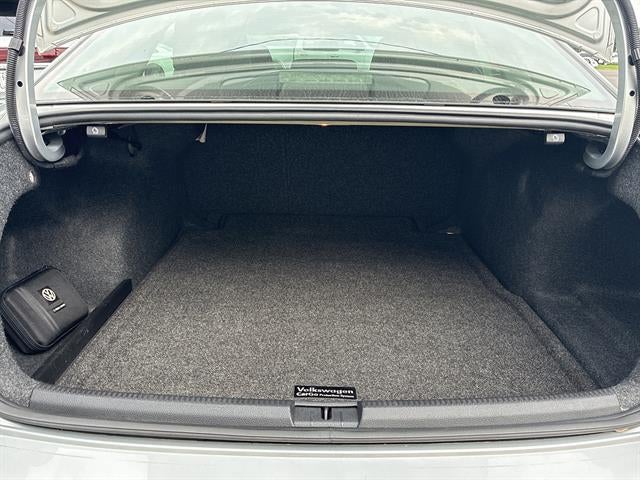 2016 Volkswagen Passat 4dr Sdn 1.8T Auto S PZEV