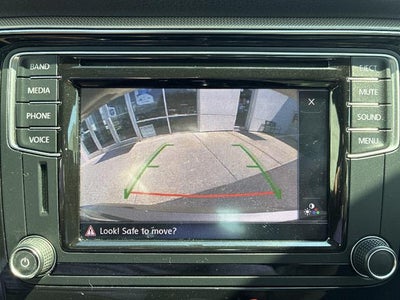 2016 Volkswagen Passat 4dr Sdn 1.8T Auto SE PZEV