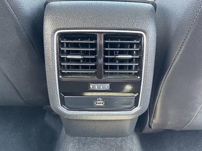 2016 Volkswagen Passat 4dr Sdn 1.8T Auto SE PZEV