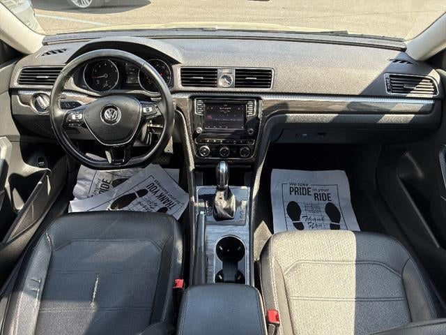 2016 Volkswagen Passat 4dr Sdn 1.8T Auto SE PZEV