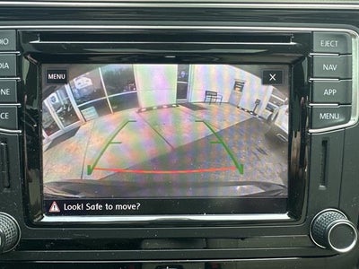 2018 Volkswagen Passat 2.0T SEL Premium