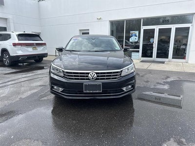 2018 Volkswagen Passat 2.0T SEL Premium