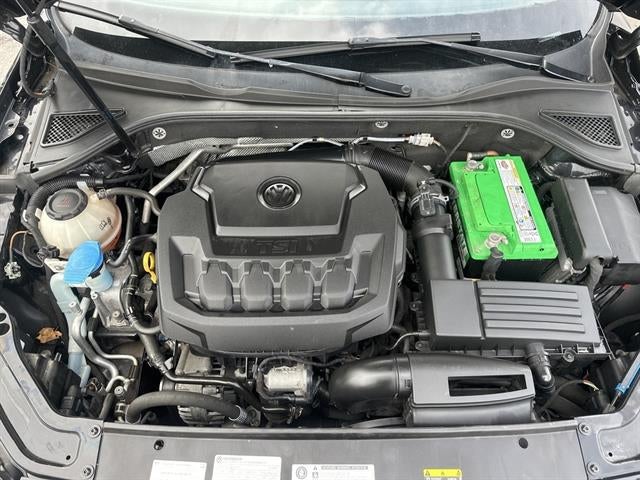 2018 Volkswagen Passat 2.0T SEL Premium