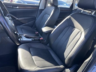2020 Volkswagen Passat 2.0T SEL