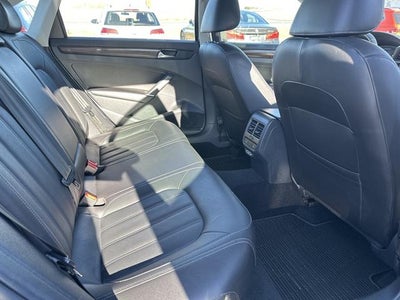 2020 Volkswagen Passat 2.0T SEL