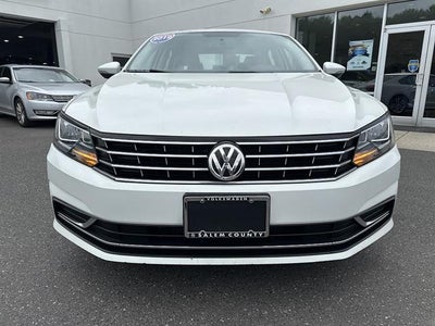 2019 Volkswagen Passat 2.0T Wolfsburg Edition Auto