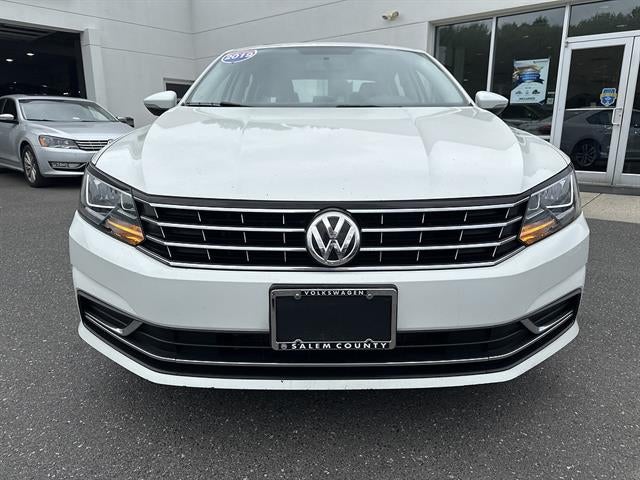 2019 Volkswagen Passat 2.0T Wolfsburg Edition Auto