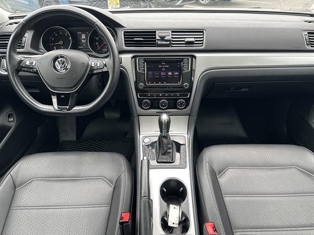 2019 Volkswagen Passat 2.0T Wolfsburg Edition Auto