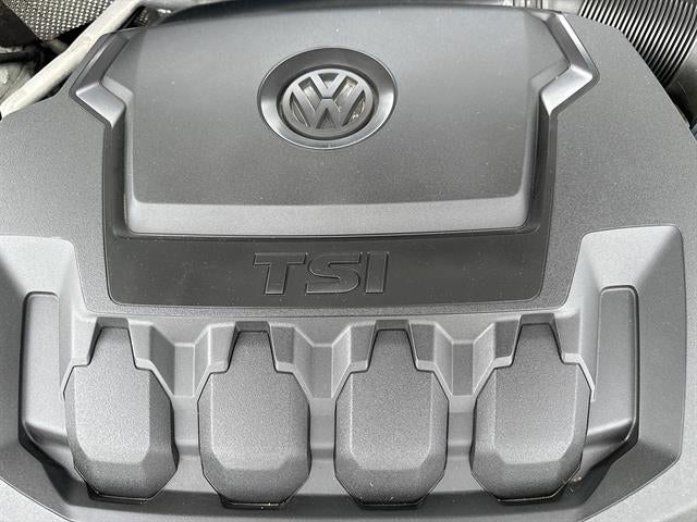 2019 Volkswagen Passat 2.0T Wolfsburg Edition Auto