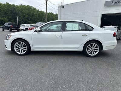 2019 Volkswagen Passat 2.0T Wolfsburg Edition Auto