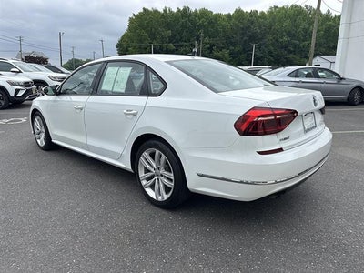 2019 Volkswagen Passat 2.0T Wolfsburg Edition Auto