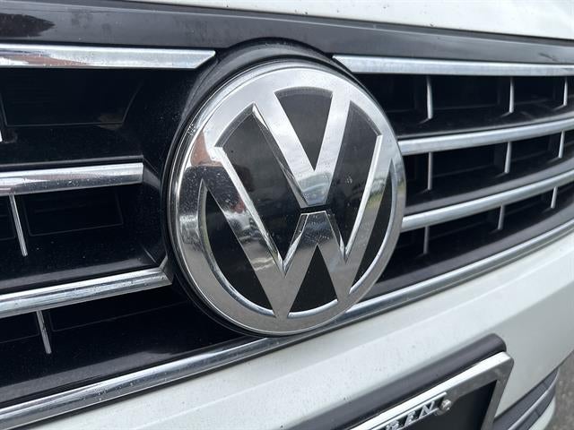 2019 Volkswagen Passat 2.0T Wolfsburg Edition Auto