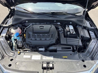 2020 Volkswagen Passat 2.0T R-Line Auto