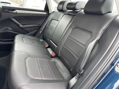 2022 Volkswagen Passat 2.0T SE