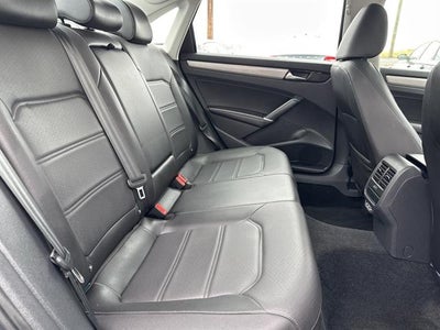 2022 Volkswagen Passat 2.0T SE