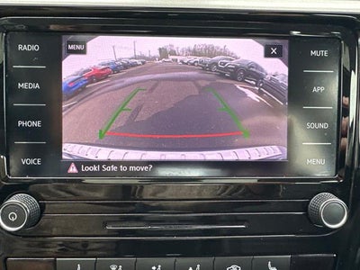 2022 Volkswagen Passat 2.0T SE