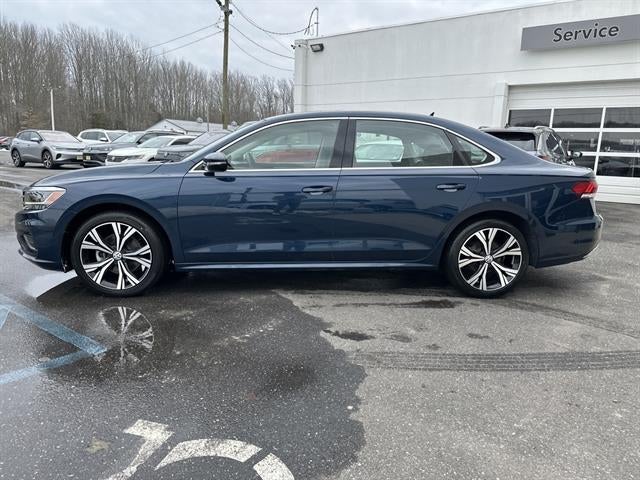 2022 Volkswagen Passat 2.0T SE