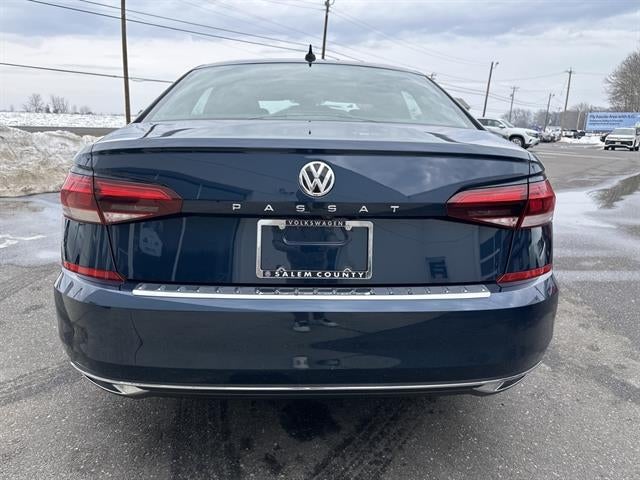 2022 Volkswagen Passat 2.0T SE