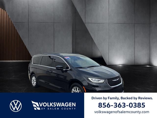 2022 Chrysler Pacifica Touring L FWD