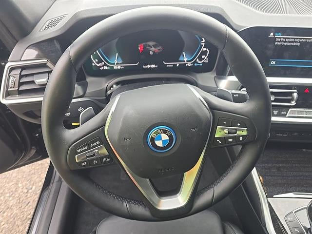 2022 BMW 330e xDrive 330e xDrive Plug-In Hybrid North America