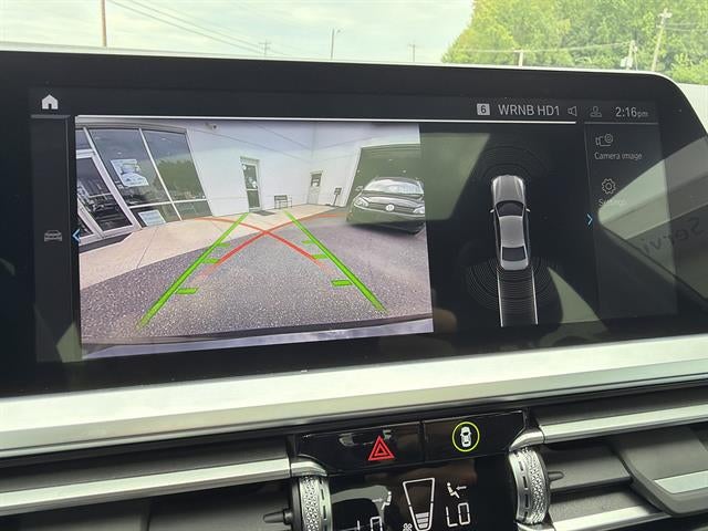 2022 BMW 330e xDrive 330e xDrive Plug-In Hybrid North America