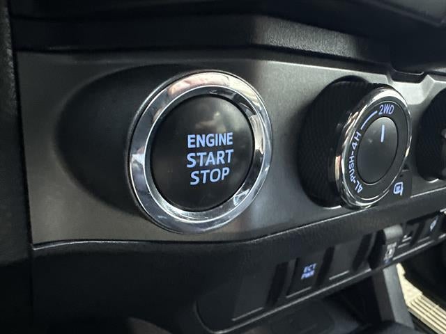 2023 Toyota Tacoma 4WD TRD Off Road Double Cab 5' Bed V6 AT