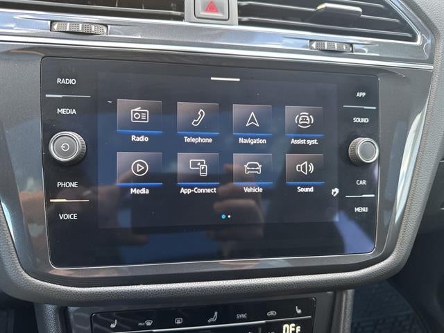 2022 Volkswagen Tiguan SE