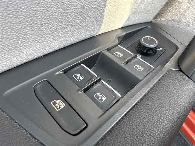 2018 Volkswagen Tiguan 2.0T SE 4MOTION