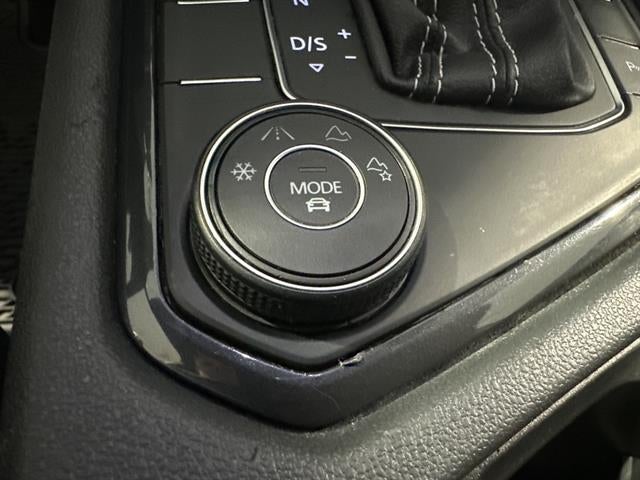 2021 Volkswagen Tiguan SE R-Line Black