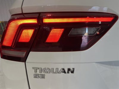 2021 Volkswagen Tiguan SE R-Line Black