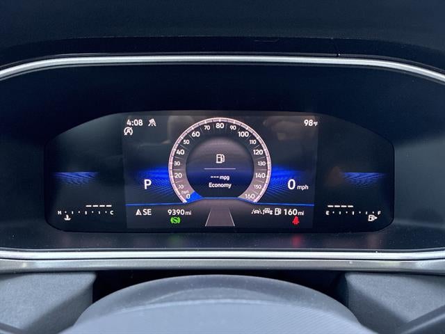 2025 Volkswagen Taos SE Black 4MOTION