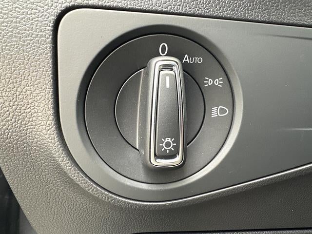 2023 Volkswagen Tiguan 2.0T SE FWD